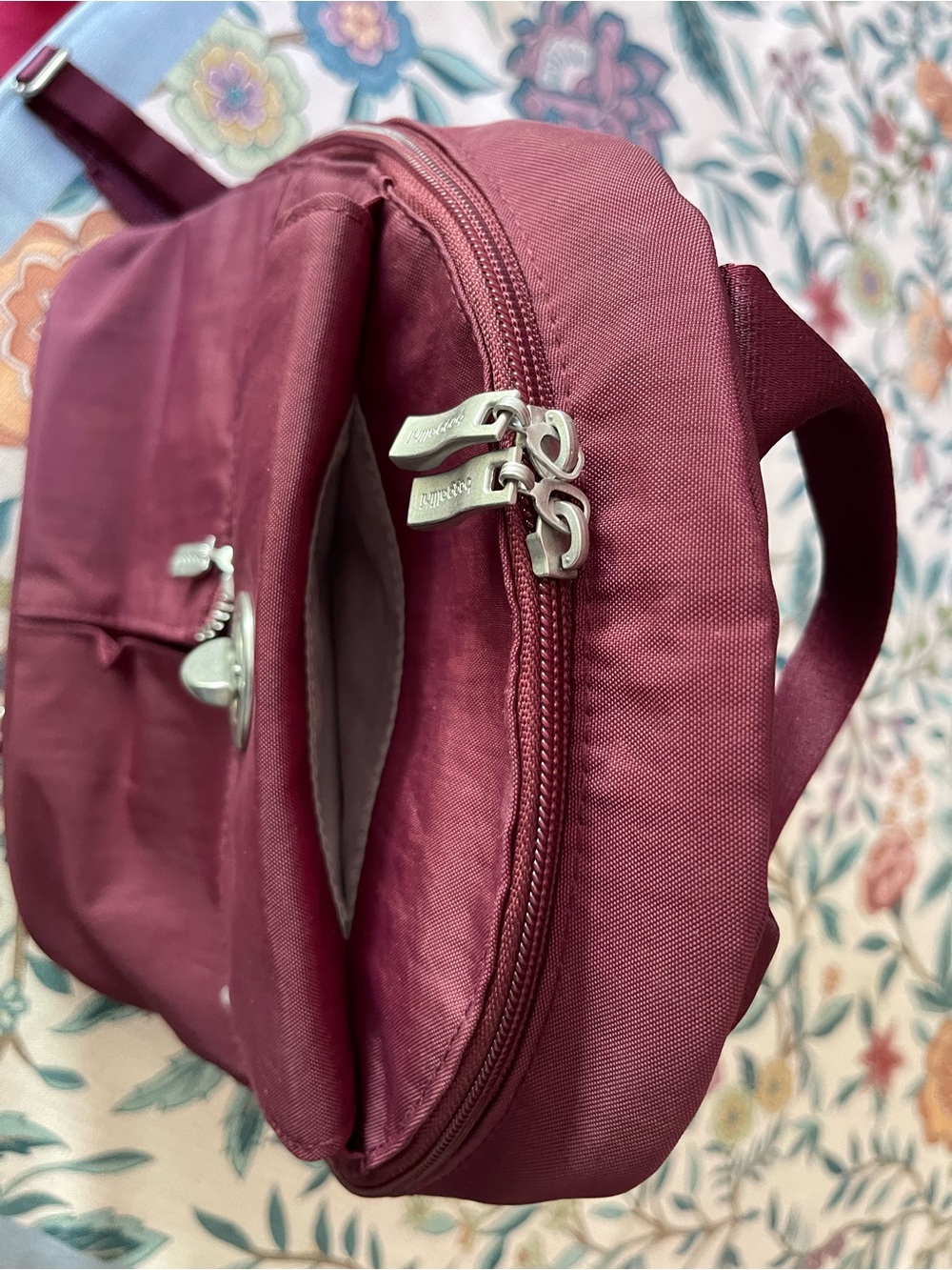 Baggallini Burgundy Compact Backpack with Front Turn-Lock - Picture 8 of 9